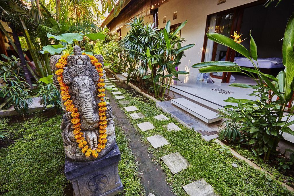 Matra Bali Guesthouse Canggu Zewnętrze zdjęcie